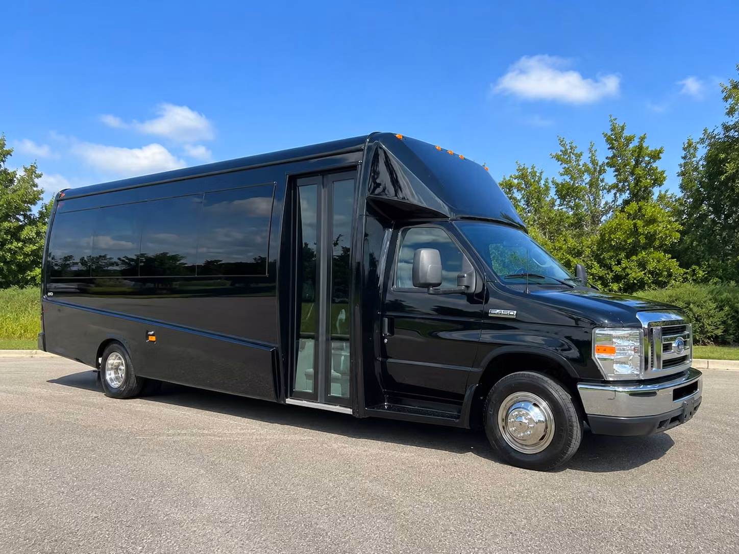 20 passenger minibus