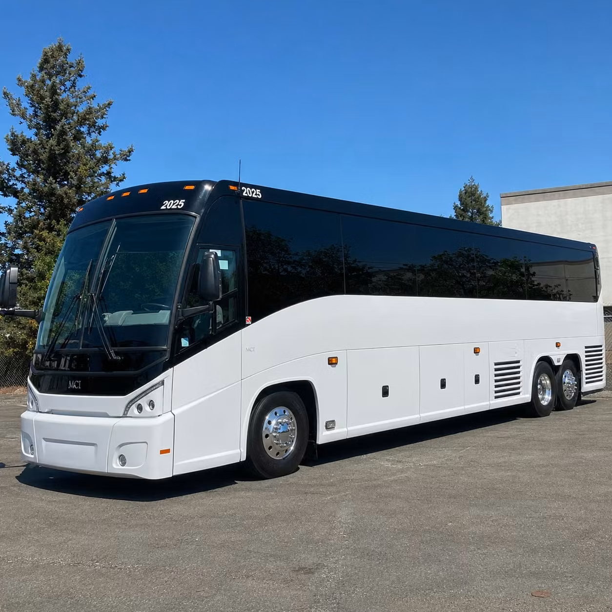simi valley charter bus hero 3