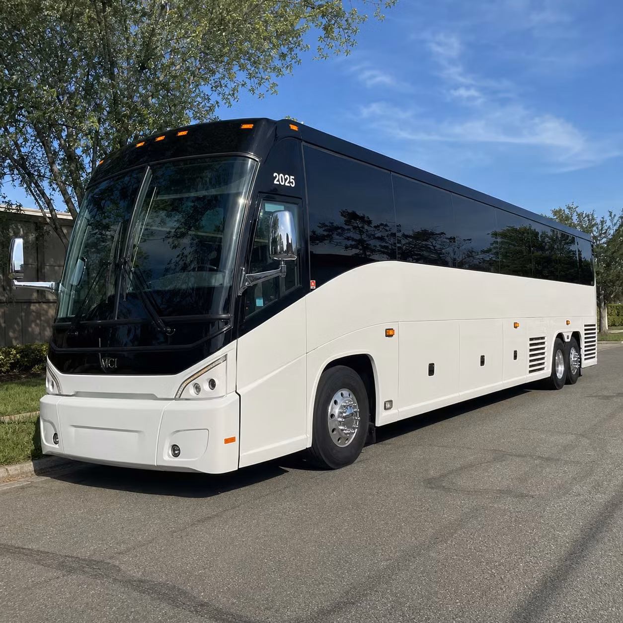 why simi valley government coordinators choose charterbussimivalley com over calling company after company
